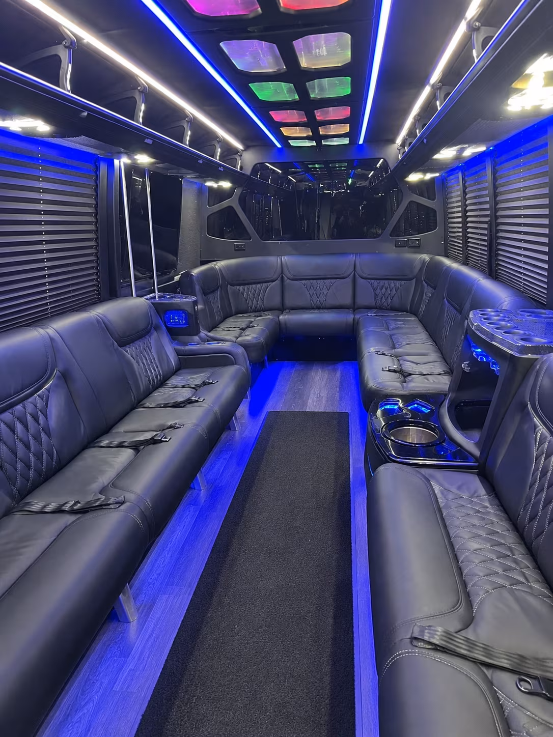 buses for corporate team building events and group outings near new braunfels