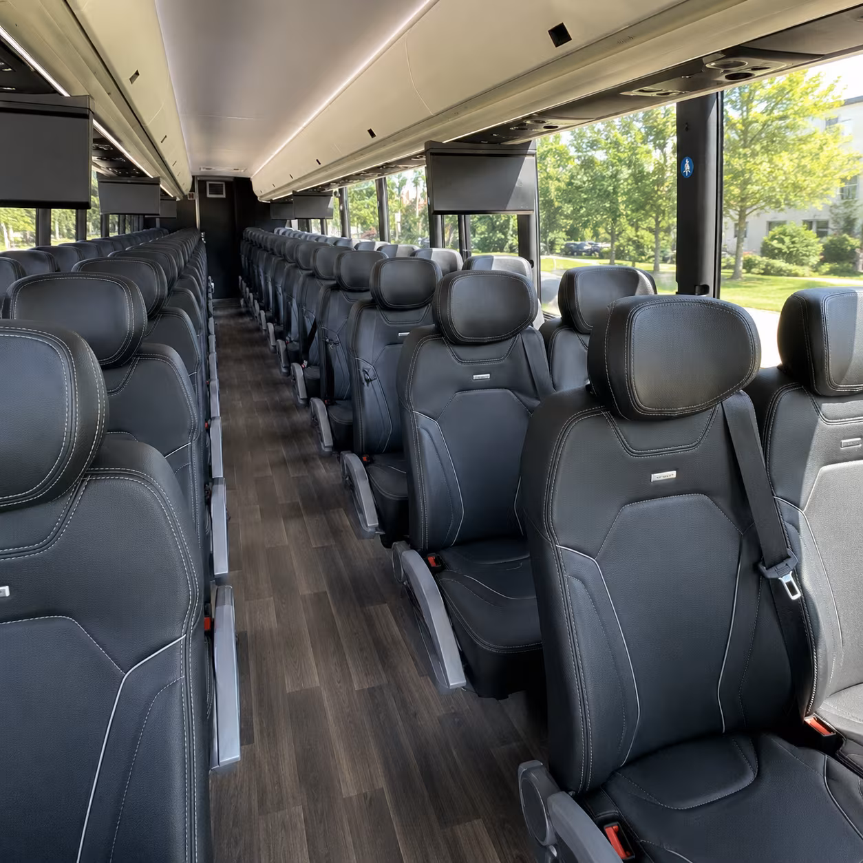 charter buses for multi day conferences at schlitterbahn and resort venues