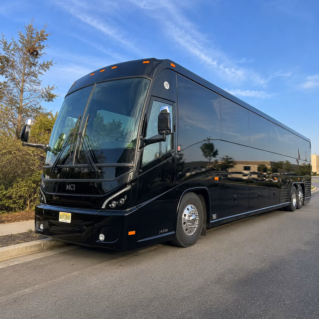 charter buses for new braunfels ranch and hill country venue weddings