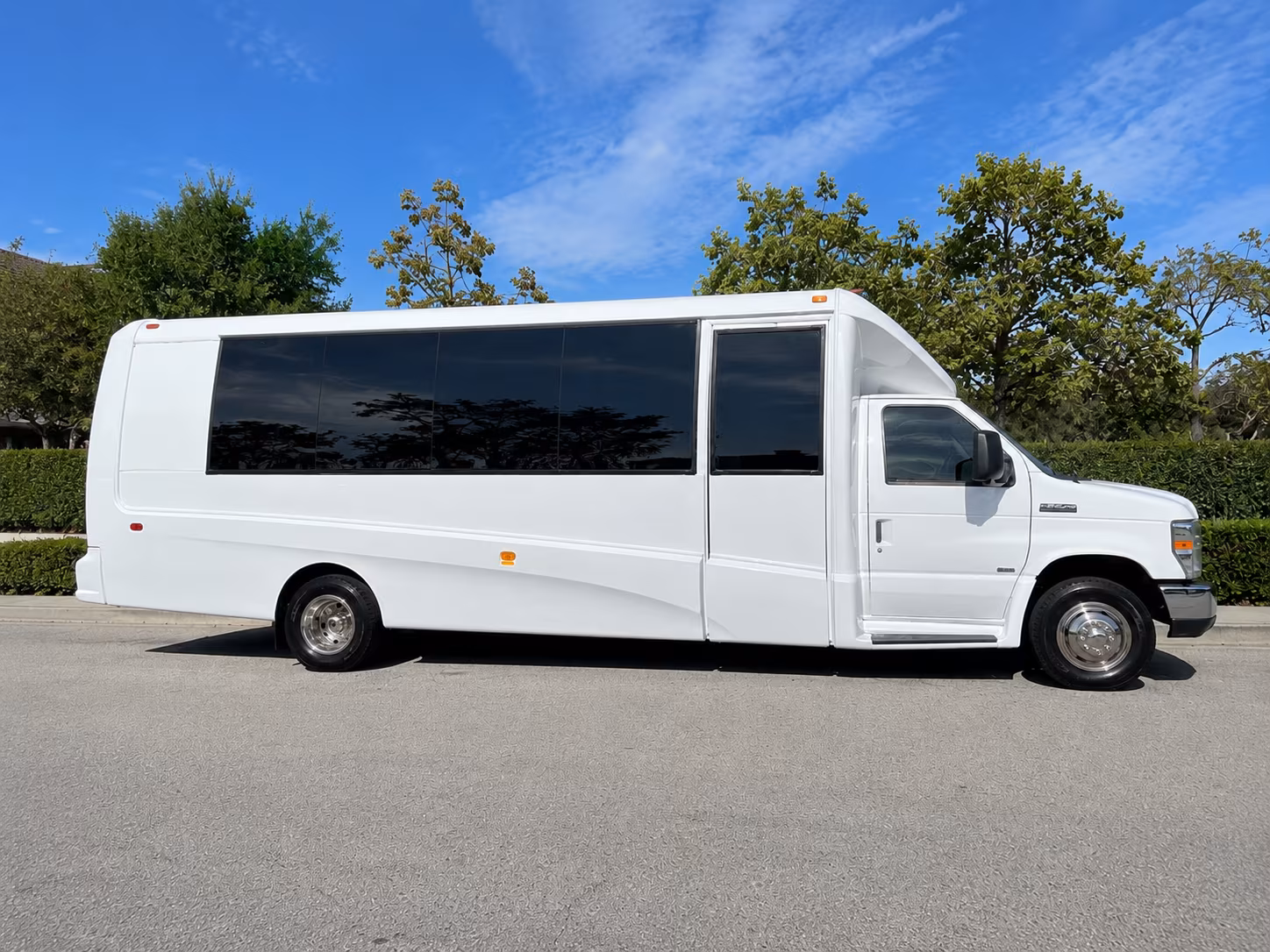 find and book transportation for your next convention or trade show 2
