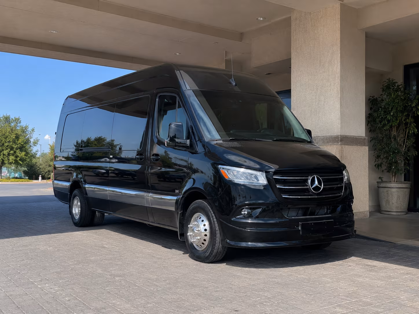 find and book transportation for your next wedding 2