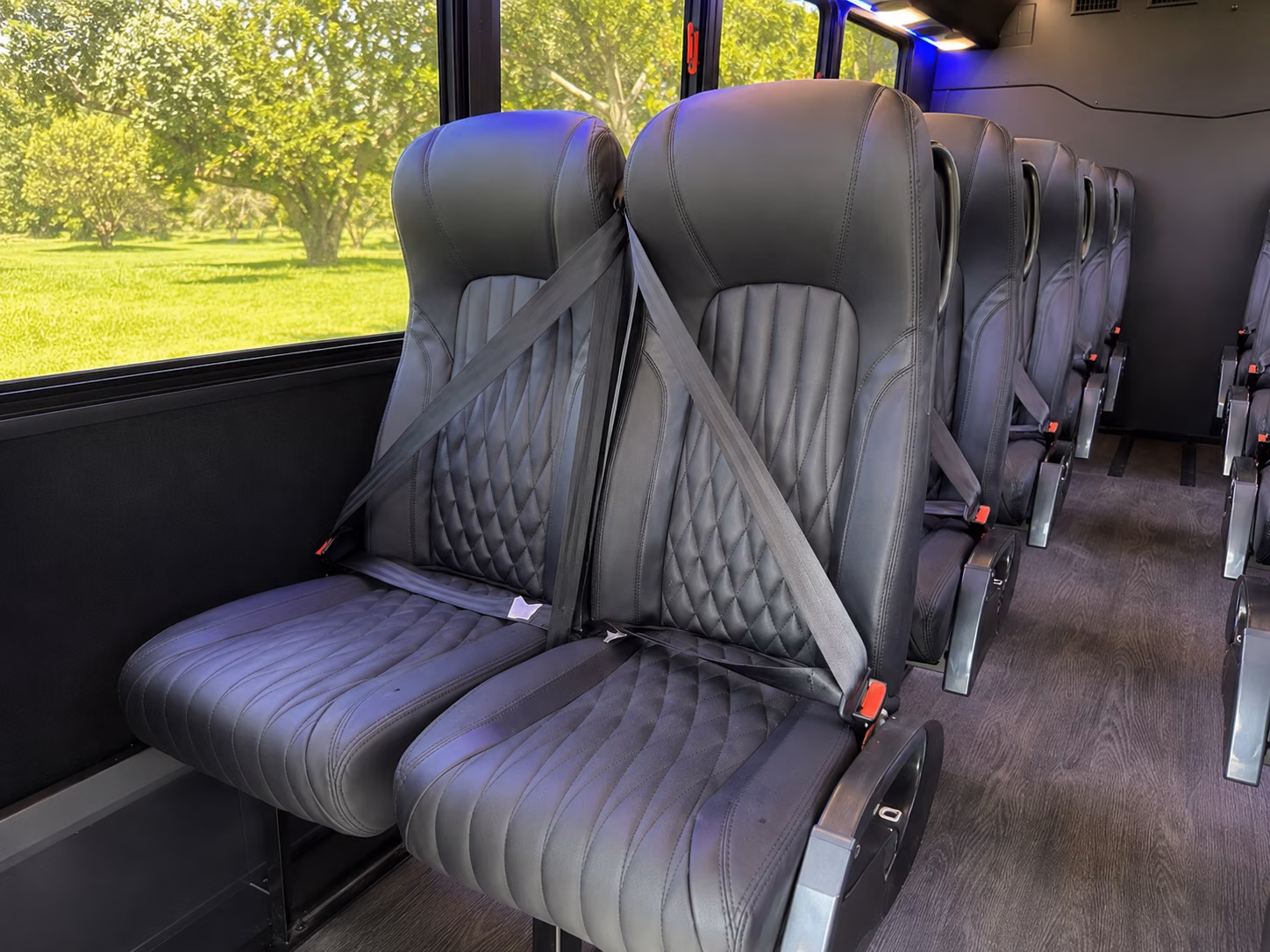 shuttle buses between new braunfels hotels and the convention center