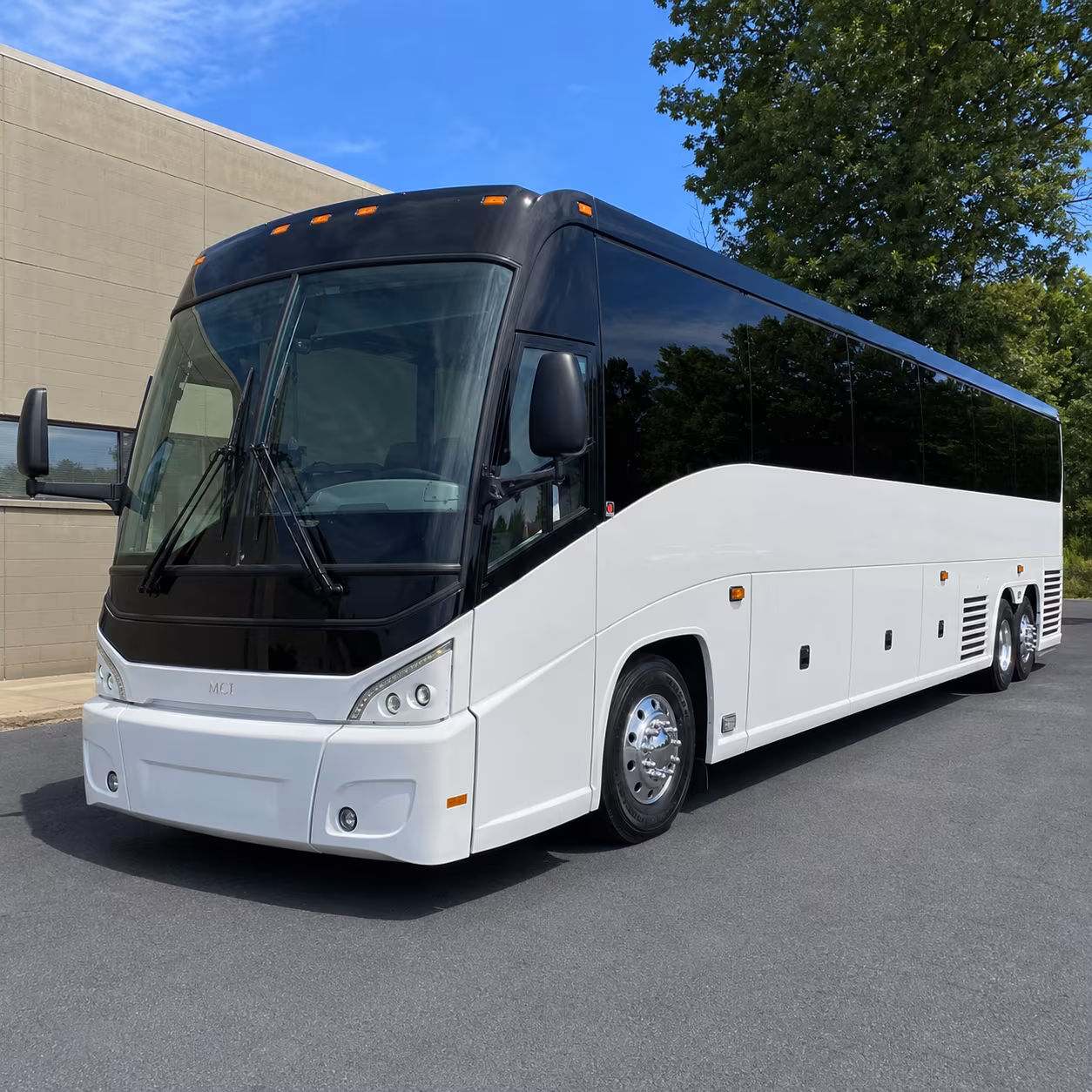 why rent using newbraunfelsminibuscompany com